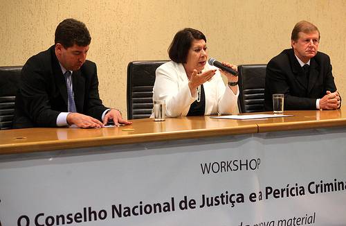 Você está visualizando atualmente Corregedora defende maior diálogo entre magistrados e peritos federais
