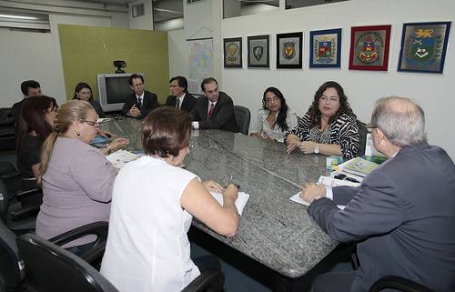 Você está visualizando atualmente CNJ e Executivo discutem melhorias para jovens internados em Campo Grande