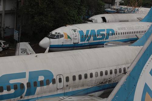 Leia mais sobre o artigo Desmonte de aeronaves da Vasp, em Recife, tem nova data