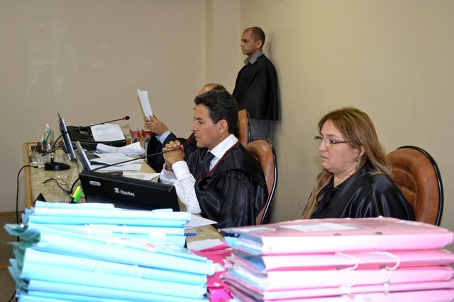 Você está visualizando atualmente Primeiro dia da Semana Nacional do Júri tem cinco julgamentos em São Luís