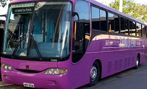 Leia mais sobre o artigo Ônibus rosa já atendeu mais de 1,5 mil pessoas em 2015 no ES
