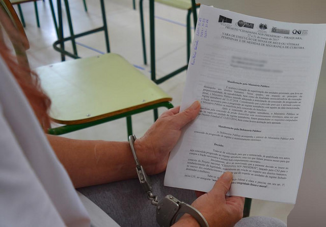 Você está visualizando atualmente Mutirão carcerário liberta 73 detentas de Piraquara (PR)