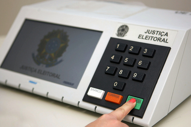 Você está visualizando atualmente Eleições: Justiça Eleitoral e OAB realizarão auditoria das urnas eletrônicas em Santa Catarina