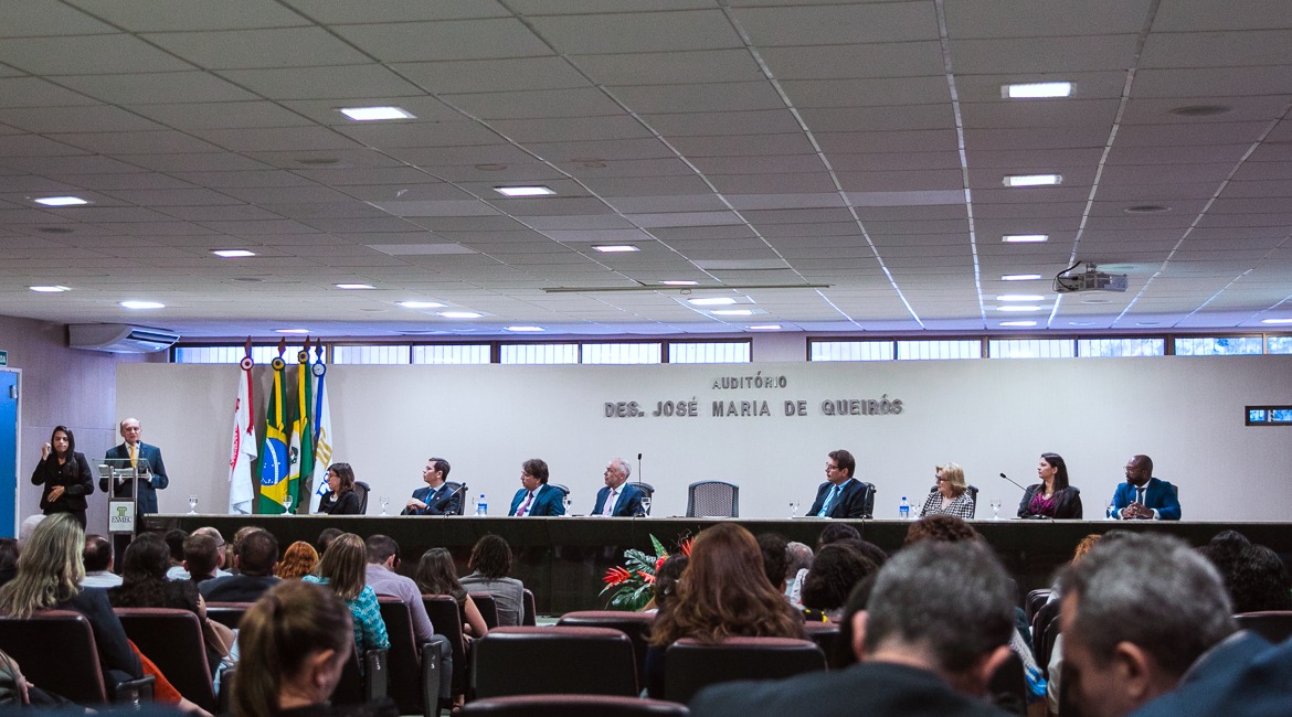 Leia mais sobre o artigo Qualificação de inspeções e combate à tortura pautaram curso inédito no Ceará