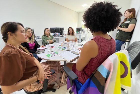 Você está visualizando atualmente Justiça do Acre participa de diálogo sobre retificação de nome de mulheres transexuais