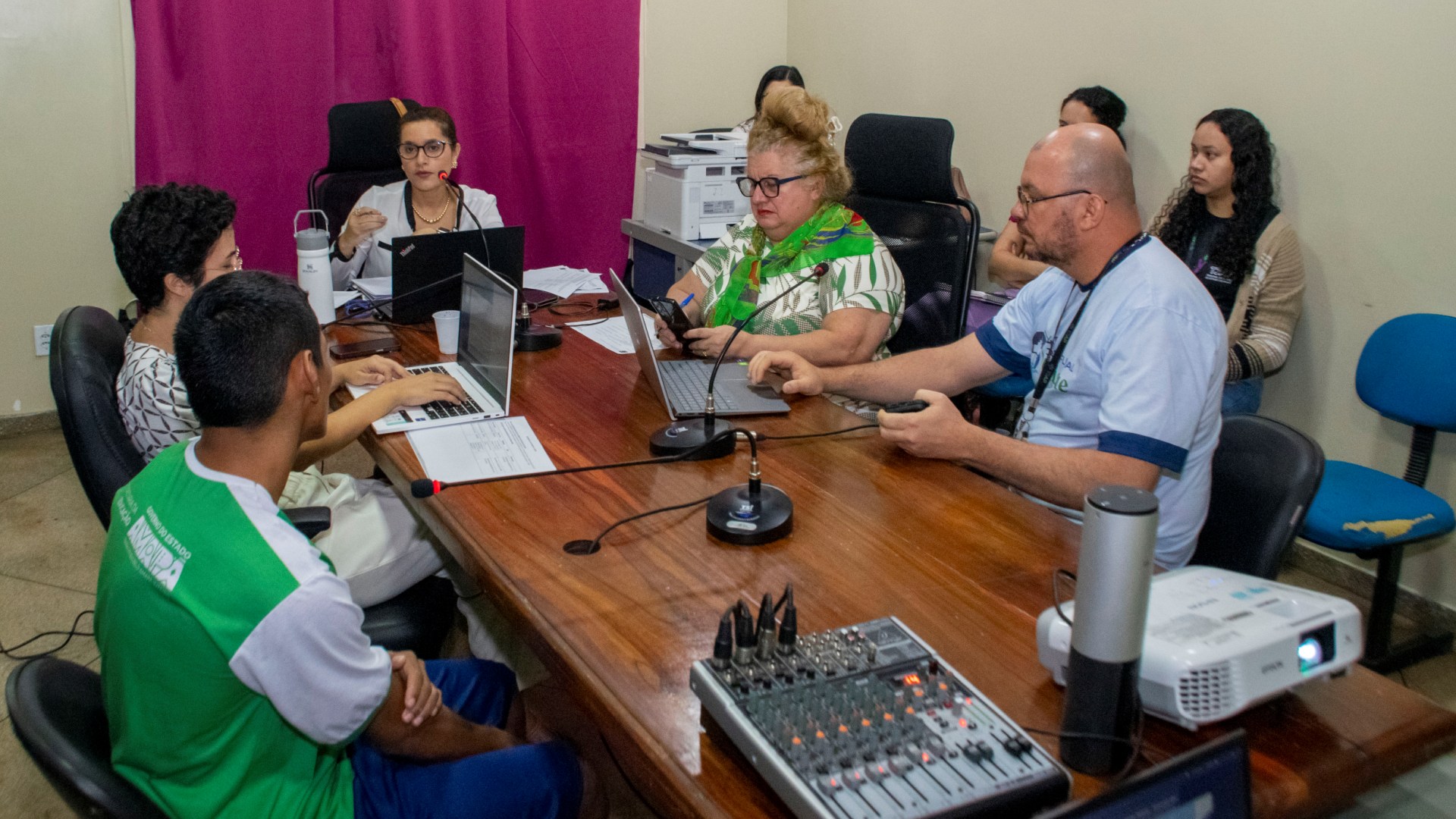 Você está visualizando atualmente Audiências Concentradas reavaliam situação de socioeducandos no Amapá