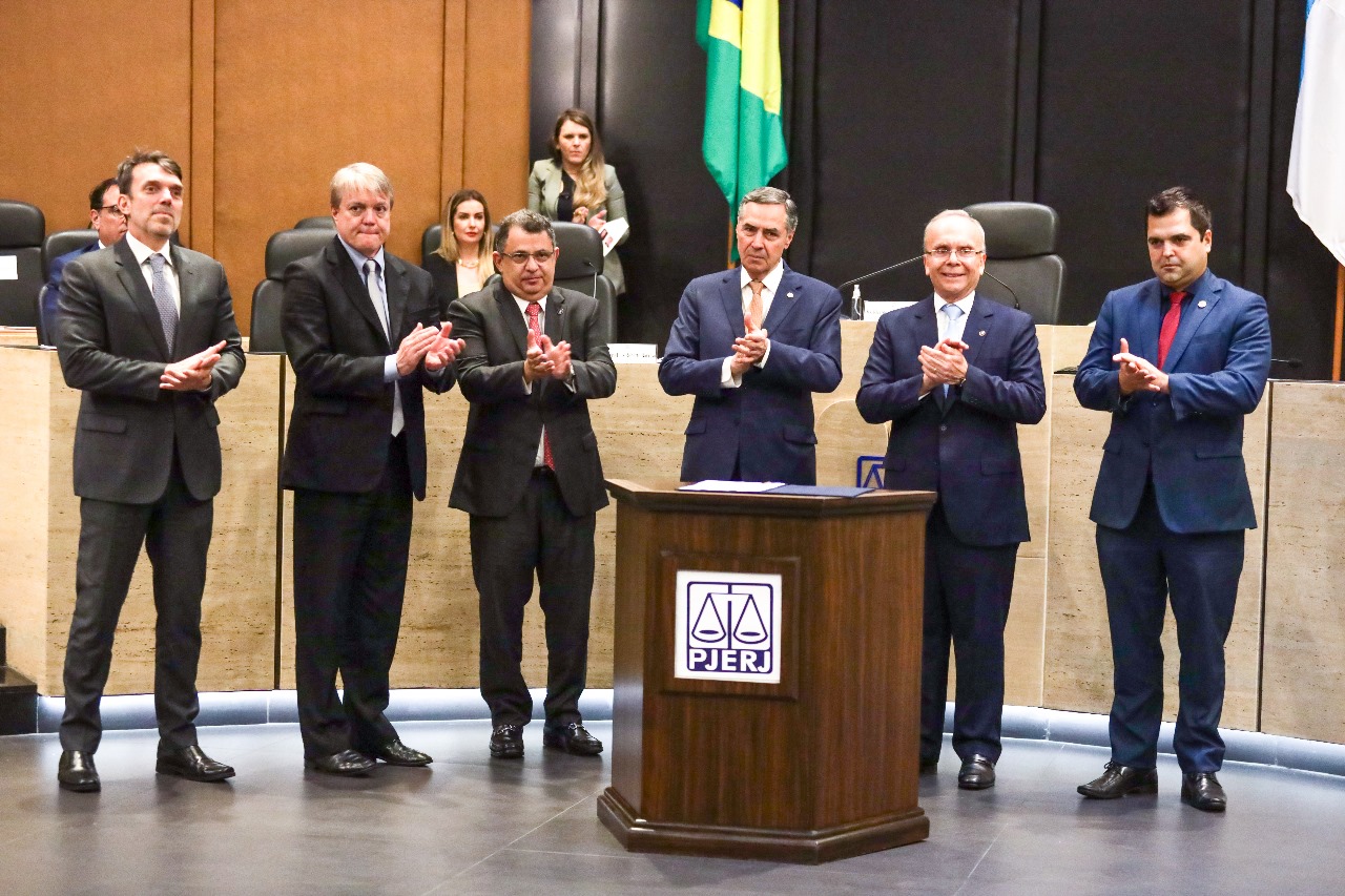 Você está visualizando atualmente CNJ e TJRJ assinam acordo para julgar processos de execução fiscal