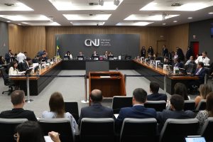 Leia mais sobre o artigo Gratificações e auxílios não são devidos a magistrados afastados cautelarmente, decide CNJ 