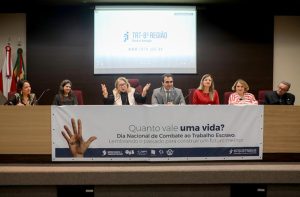 Leia mais sobre o artigo Justiça do Trabalho da 8ª Região debate debate o combate ao trabalho escravo contemporâneo